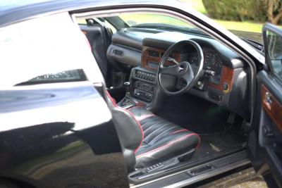 1999 Aston Martin V8
