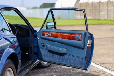 1988 Aston Martin Vantage