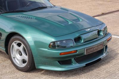 2000 Aston Martin Vantage