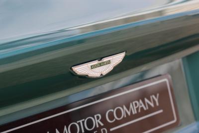 2000 Aston Martin Vantage