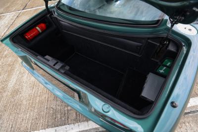 2000 Aston Martin Vantage