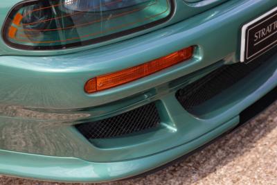 2000 Aston Martin Vantage