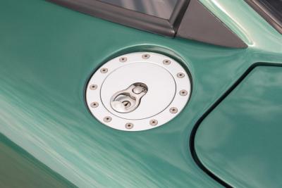 2000 Aston Martin Vantage
