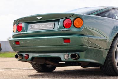 2000 Aston Martin Vantage