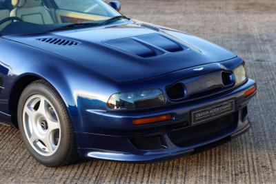 2000 Aston Martin Vantage