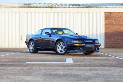 2000 Aston Martin Vantage