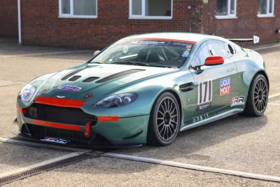 Aston Martin Vantage