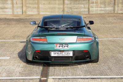 Aston Martin Vantage