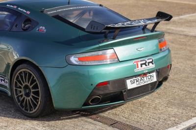 Aston Martin Vantage