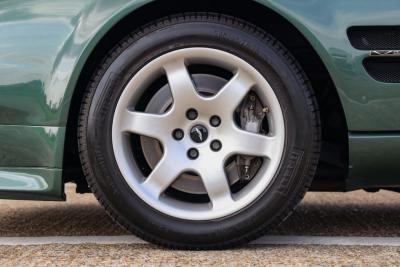 1994 Aston Martin Vantage