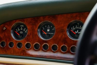 1994 Aston Martin Vantage