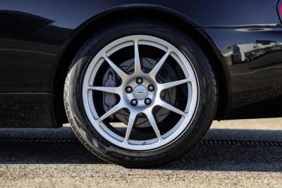 2005 Aston Martin Vanquish