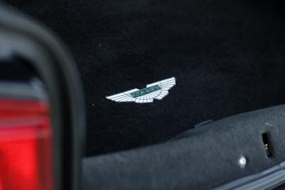 2005 Aston Martin Vanquish