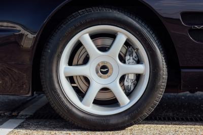 1997 Aston Martin V8