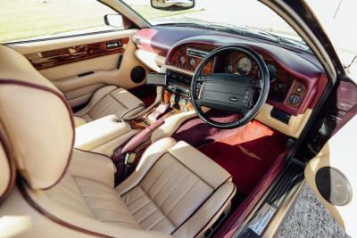 1997 Aston Martin V8