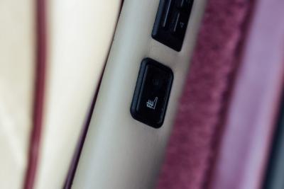 1997 Aston Martin V8