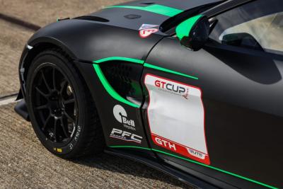 2021 Aston Martin Vantage