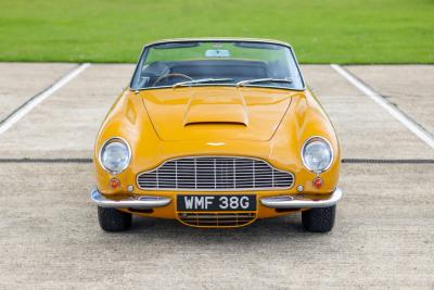 1969 Aston Martin DB6