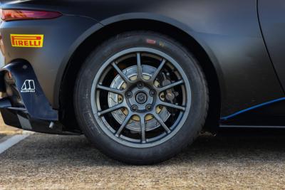 2022 Aston Martin Vantage