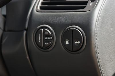 2006 Aston Martin Vanquish