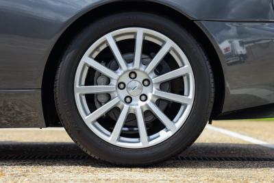 2006 Aston Martin Vanquish