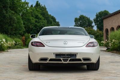 2010 Mercedes - Benz SLS AMG