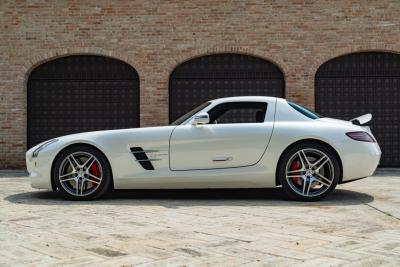 2010 Mercedes - Benz SLS AMG