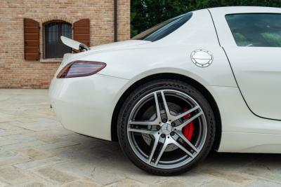 2010 Mercedes - Benz SLS AMG