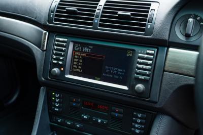 2000 BMW M5 (E39) SALOON