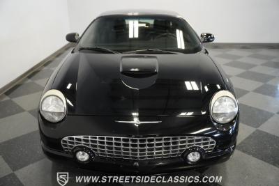 2002 Ford Thunderbird