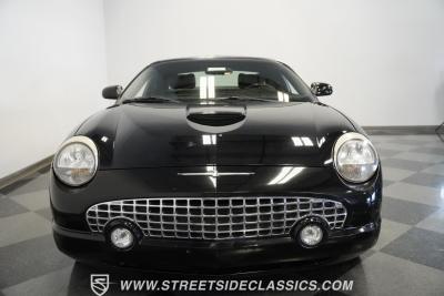 2002 Ford Thunderbird