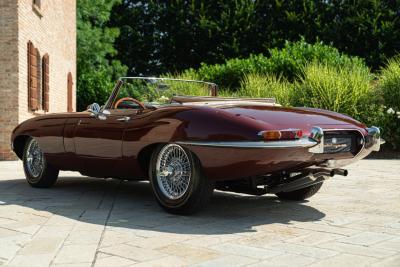 1964 Jaguar E-Type Roadster