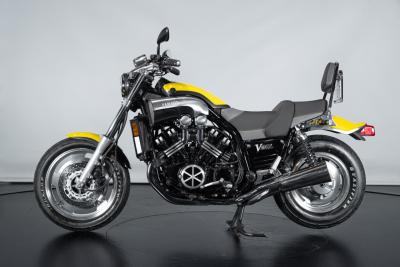 1999 Yamaha V-Max 1200