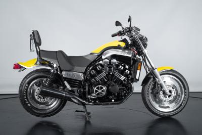 1999 Yamaha V-Max 1200