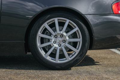 2004 Aston Martin Vanquish