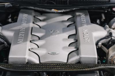 2004 Aston Martin Vanquish