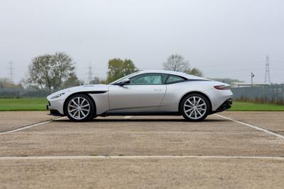 2016 Aston Martin DB11