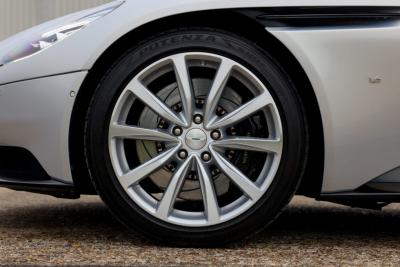 2016 Aston Martin DB11