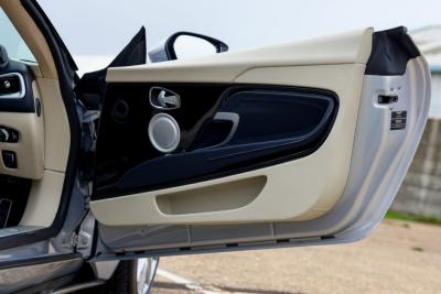 2016 Aston Martin DB11