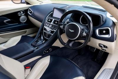 2016 Aston Martin DB11