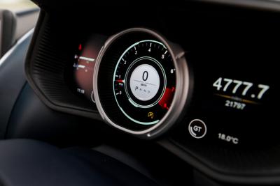 2016 Aston Martin DB11