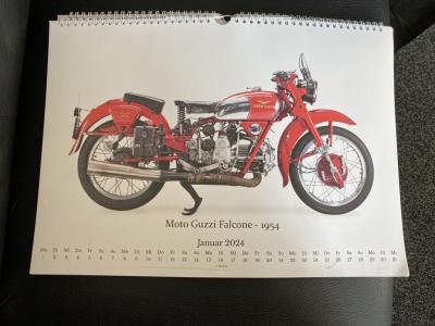 1900 Collectables Calenders / photos, bikes