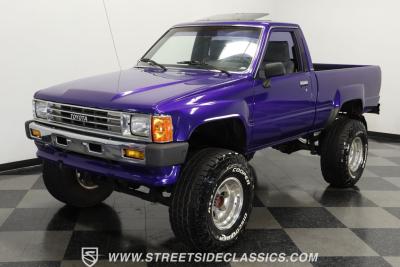 1987 Toyota Pickup 4x4 5-speed
