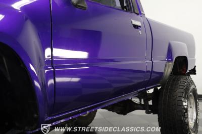 1987 Toyota Pickup 4x4 5-speed