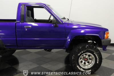 1987 Toyota Pickup 4x4 5-speed