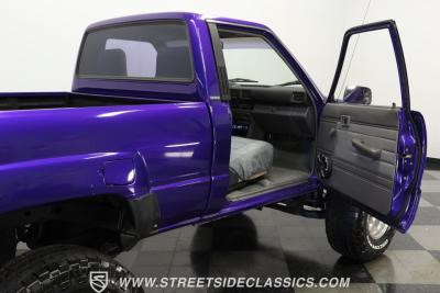 1987 Toyota Pickup 4x4 5-speed