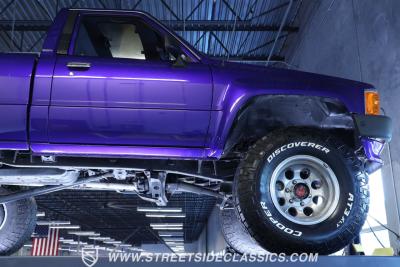 1987 Toyota Pickup 4x4 5-speed