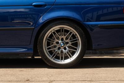 2001 BMW M5 (E39)