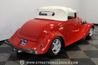 1934 Ford Cabriolet