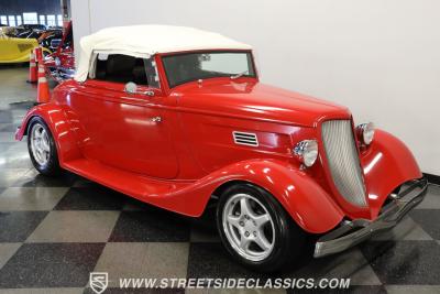 1934 Ford Cabriolet